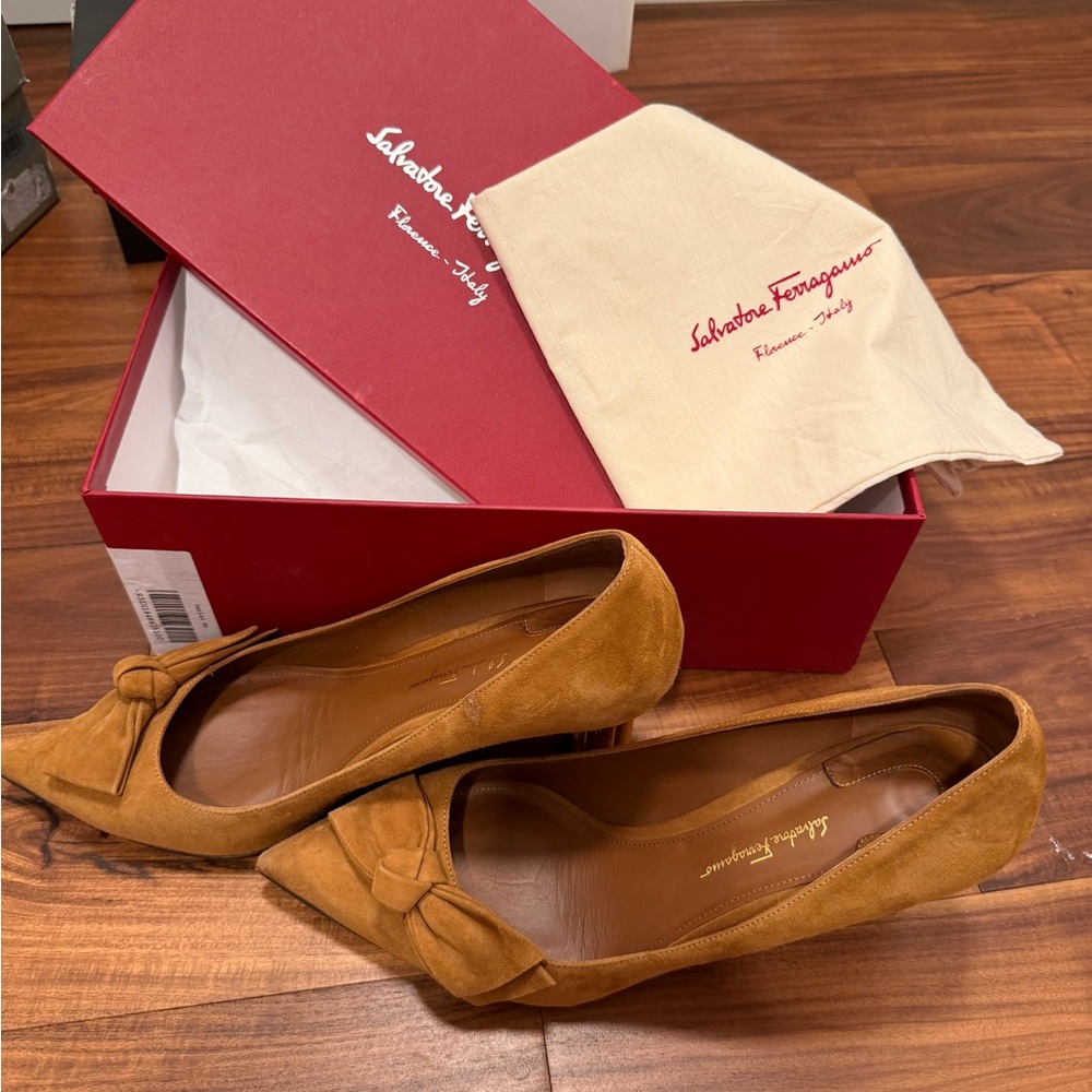 Salvatore Ferragamo Women's Brown Suede Heels